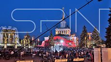 Концерт Дмитрия Хворостовского и академического ансамбля песни и пляски внутренних войск МВД России «Песни военных лет»